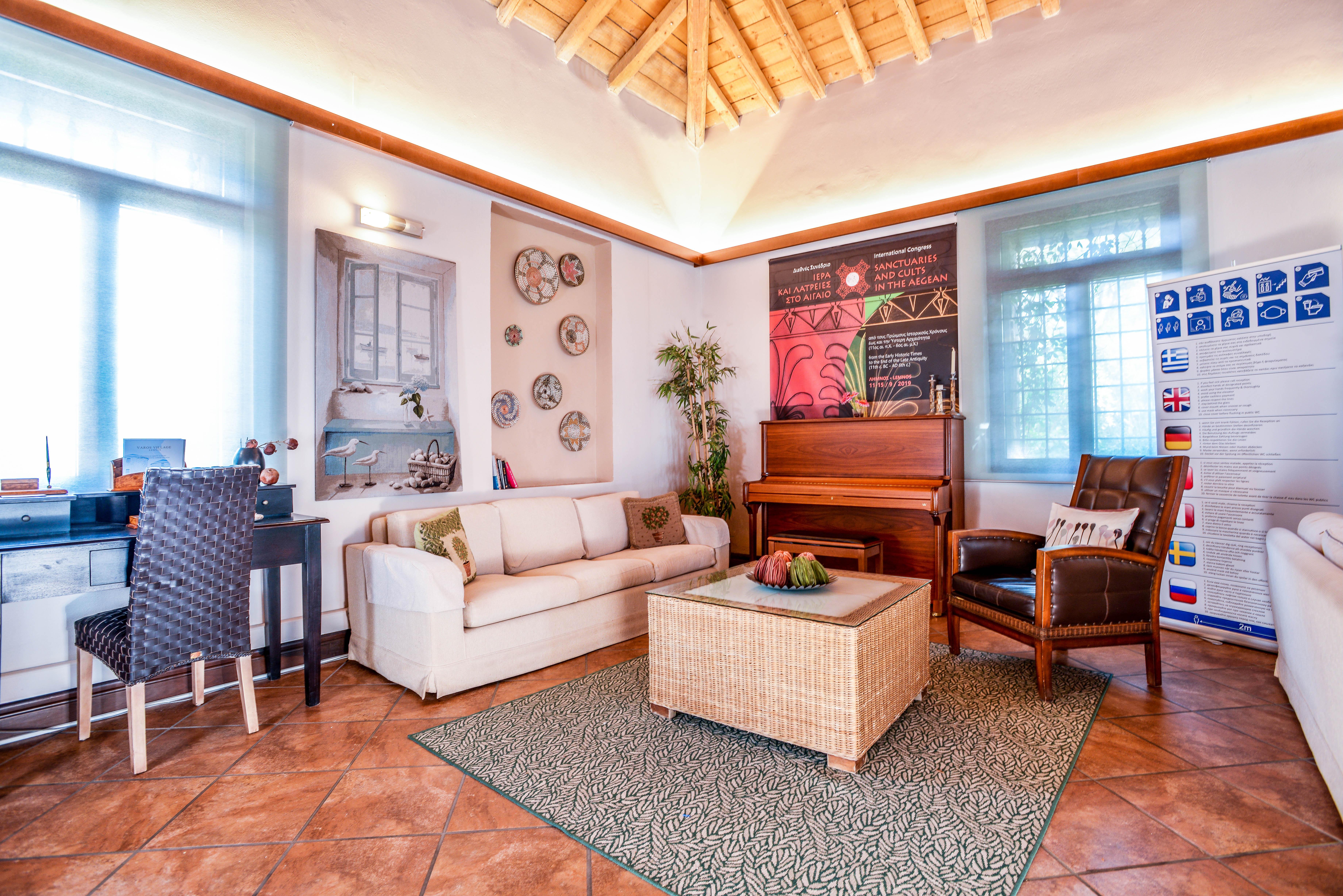 Varos Village Boutique Hotel Exterior photo